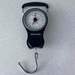 SWISSGEAR Black Luggage Scale
